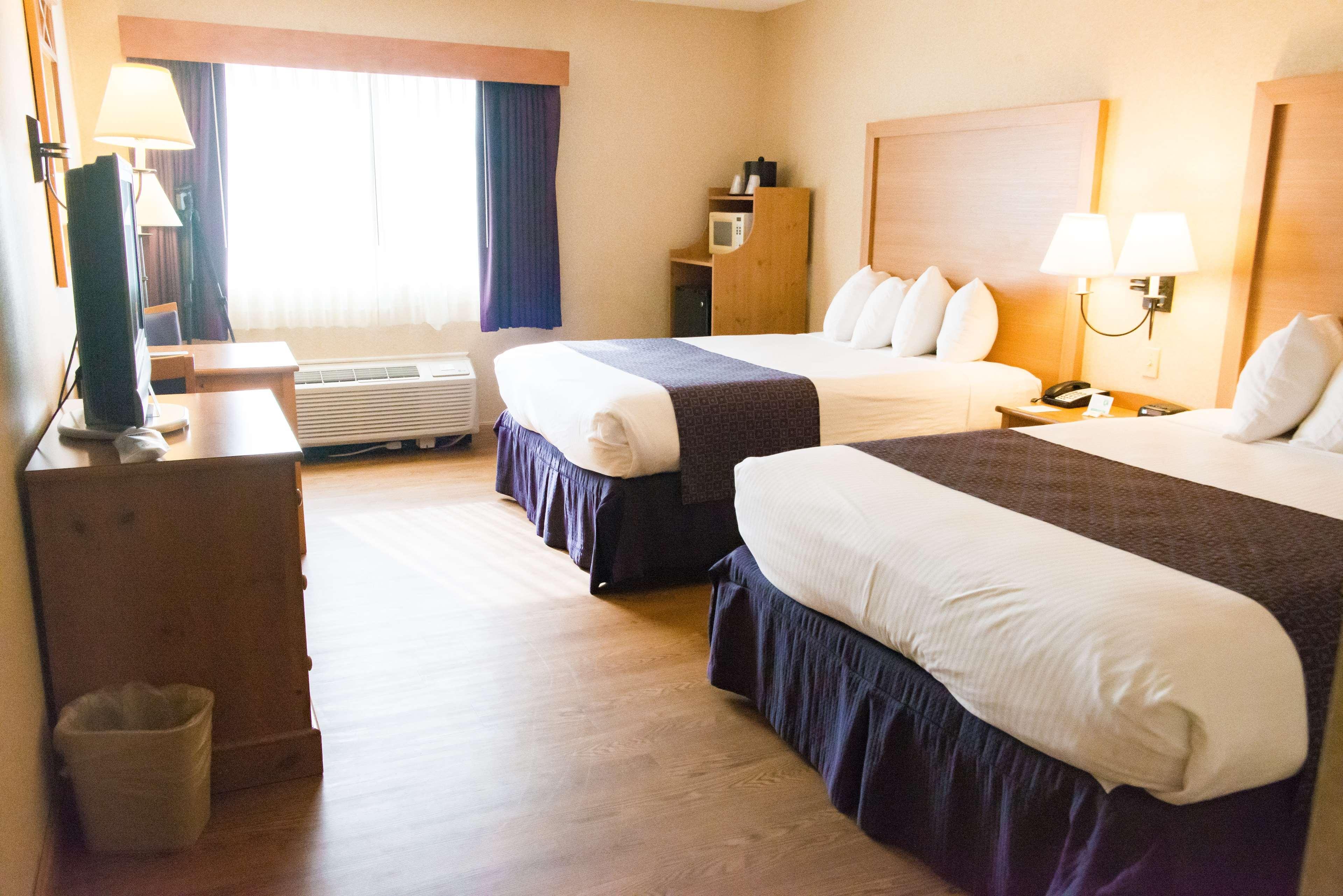 Best Western Plus Executive Court Inn & Conference Center Manchester Exterior photo
