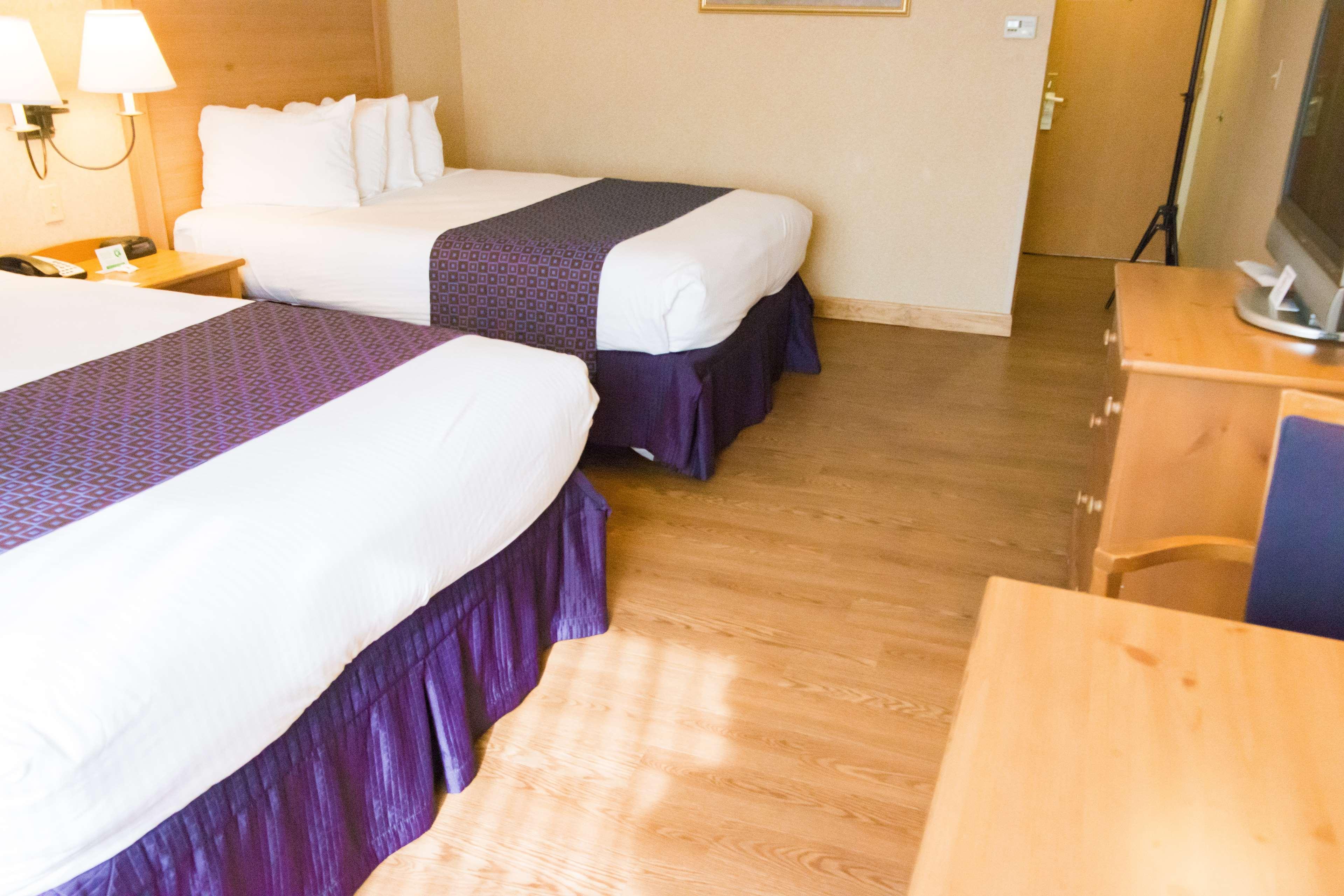 Best Western Plus Executive Court Inn & Conference Center Manchester Exterior photo